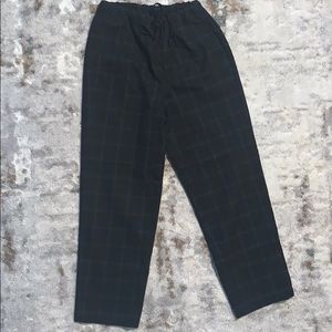 Group by Babaton Jimmy Pants - XXS - black w/ grid